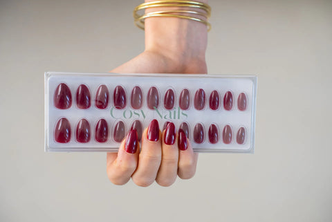 Press-On Nails Cerise griotte