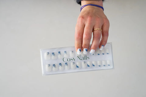 Press-On Nails Fleur d’ivoire