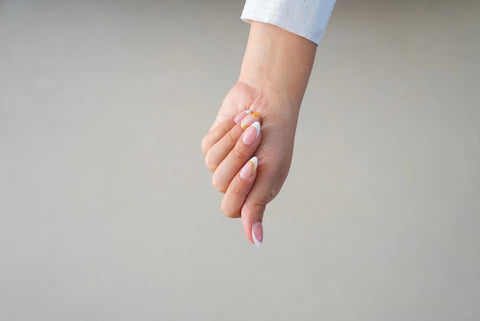 Press-On Nails French élégance dorée