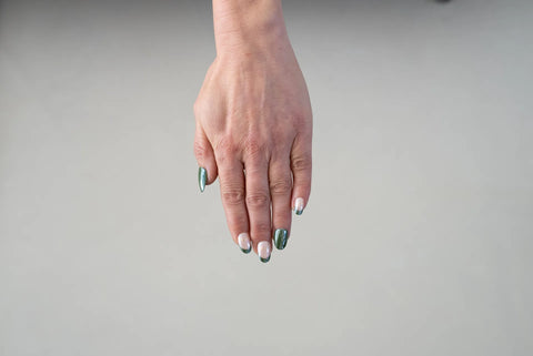 Press-On Nails Kaki nacré