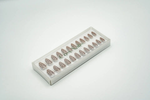 Press-On Nails Moka rose poisé