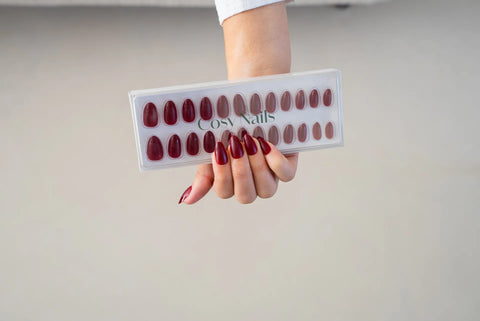 Press-On Nails Velours de bordeaux